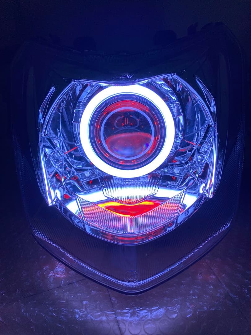 最新型 シグナスX 4型 デビルアイ プロジェクターヘッドライト レインボー