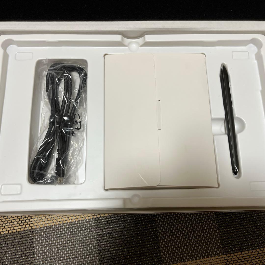 Artist 12セカンド豪華版 液晶ペンタブレット 日本限定版