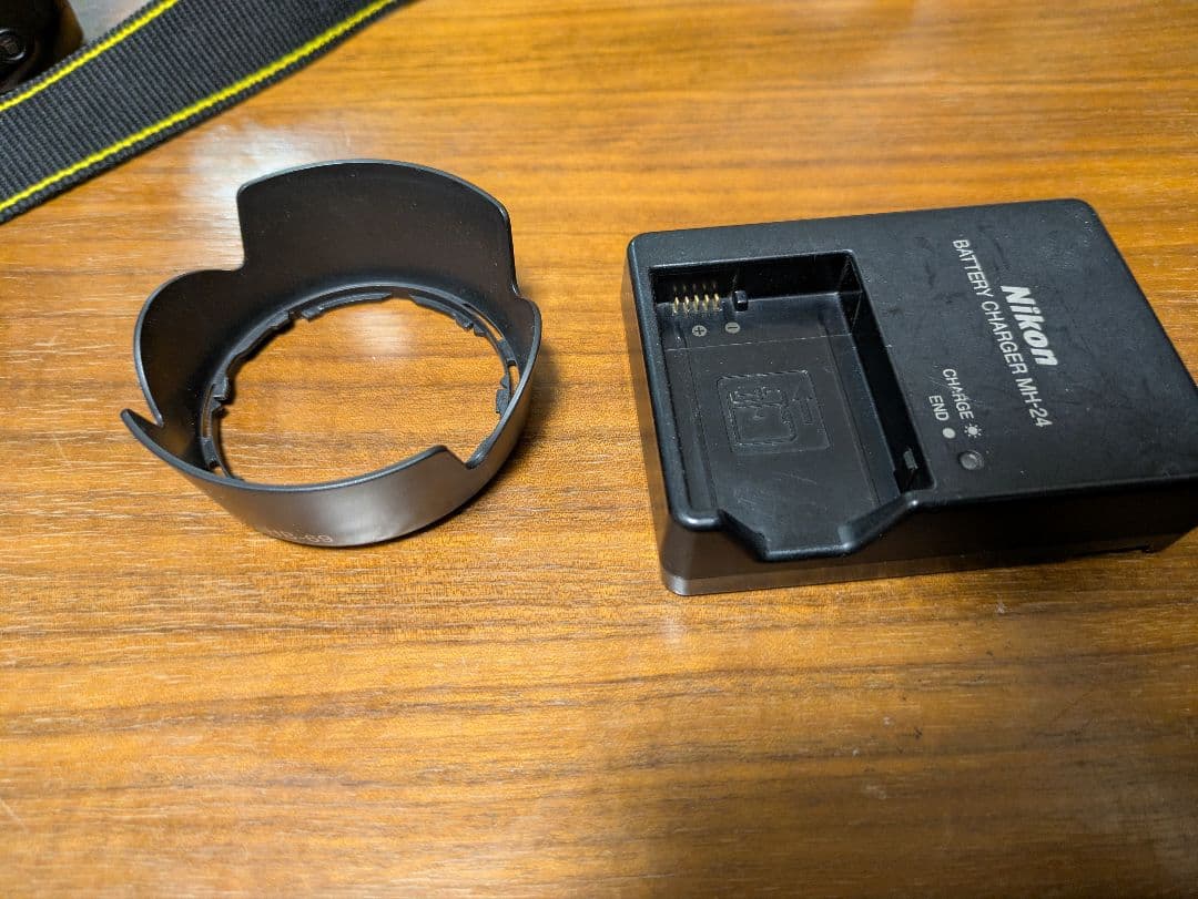 nikon d5200 一眼レフ　カメラ