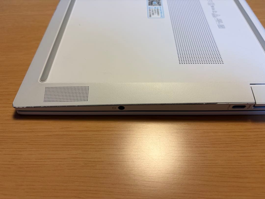 Windowsノート本体 HP Pavilion Aero Laptop 13-be1021AU