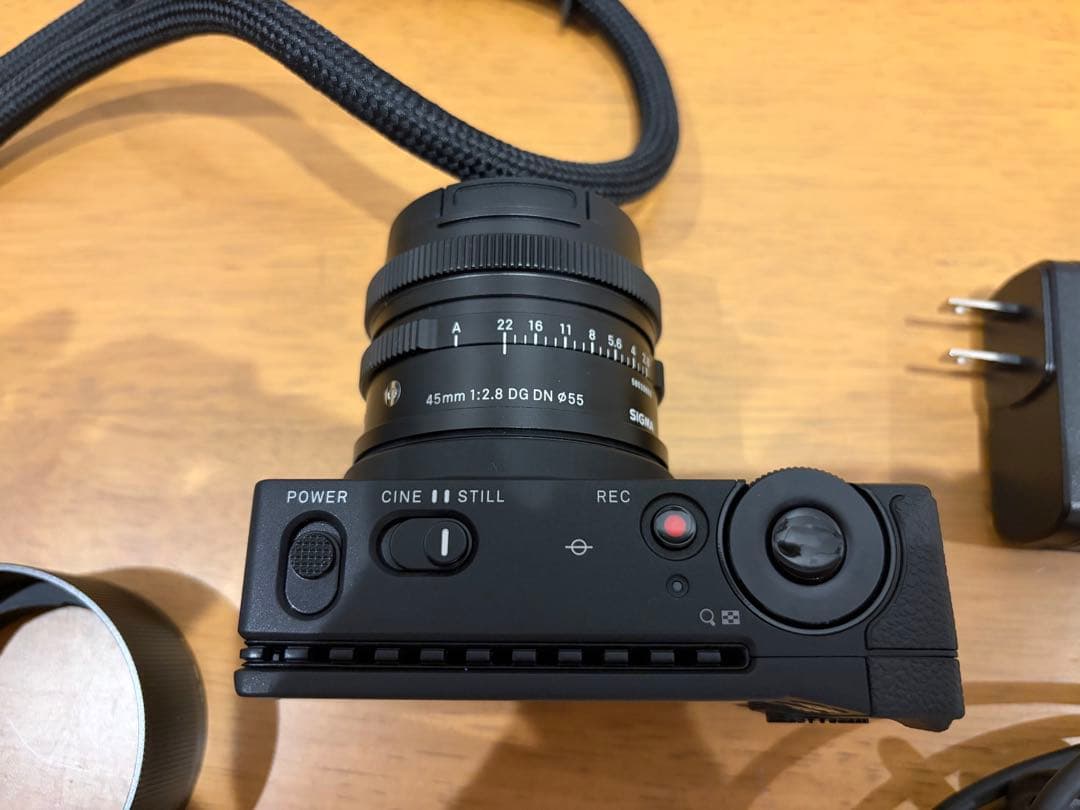 SIGMA fp 45mm f2.8 DG DN レンズキット　おまけ付き