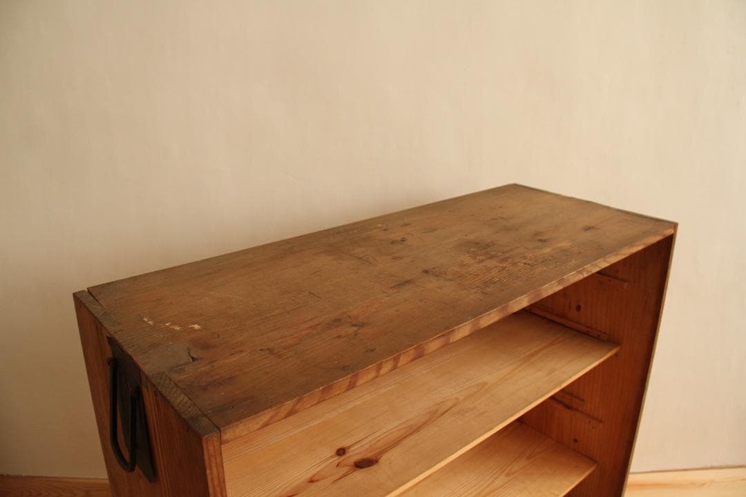 【ひょっとこ】棚　本棚　収納棚
