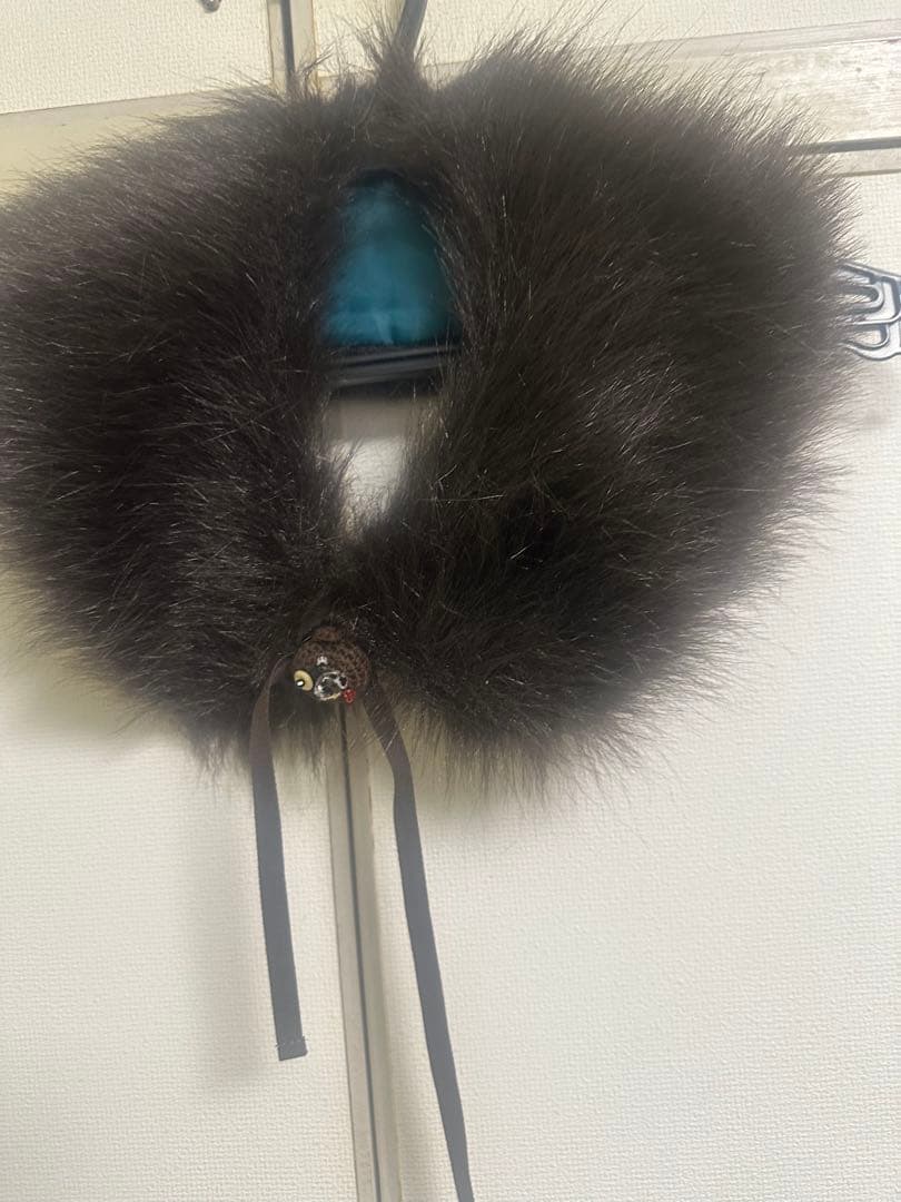 アルペロベロファーケープ付きロングカーディガン