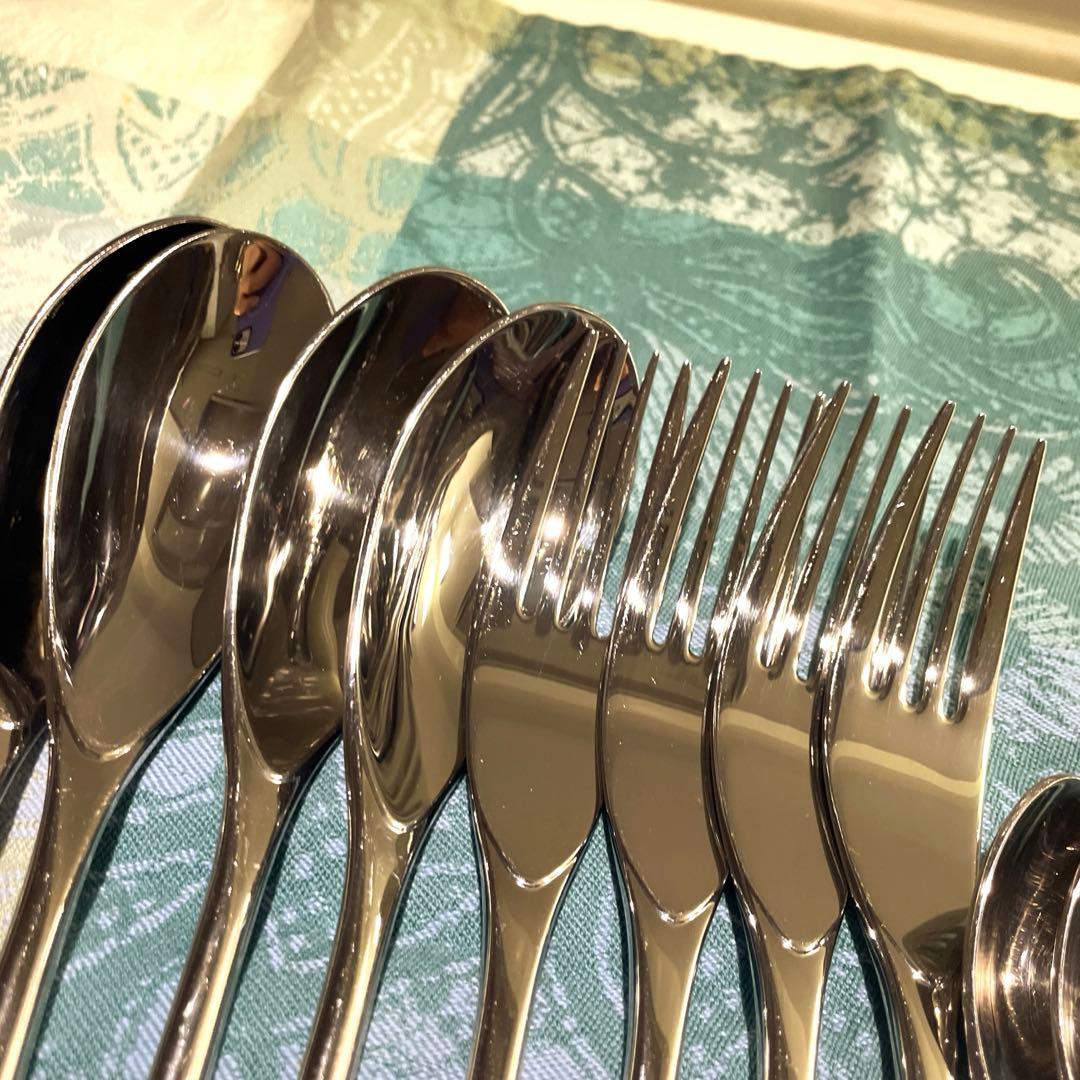 ジョエルロブション　スプーン、フォーク大小　4セット