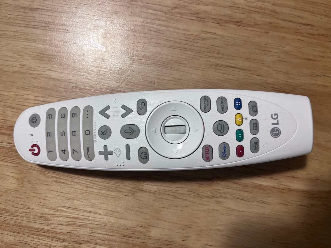 LG HU915QE 超短焦点4Kレーザープロジェクター 2023年購入