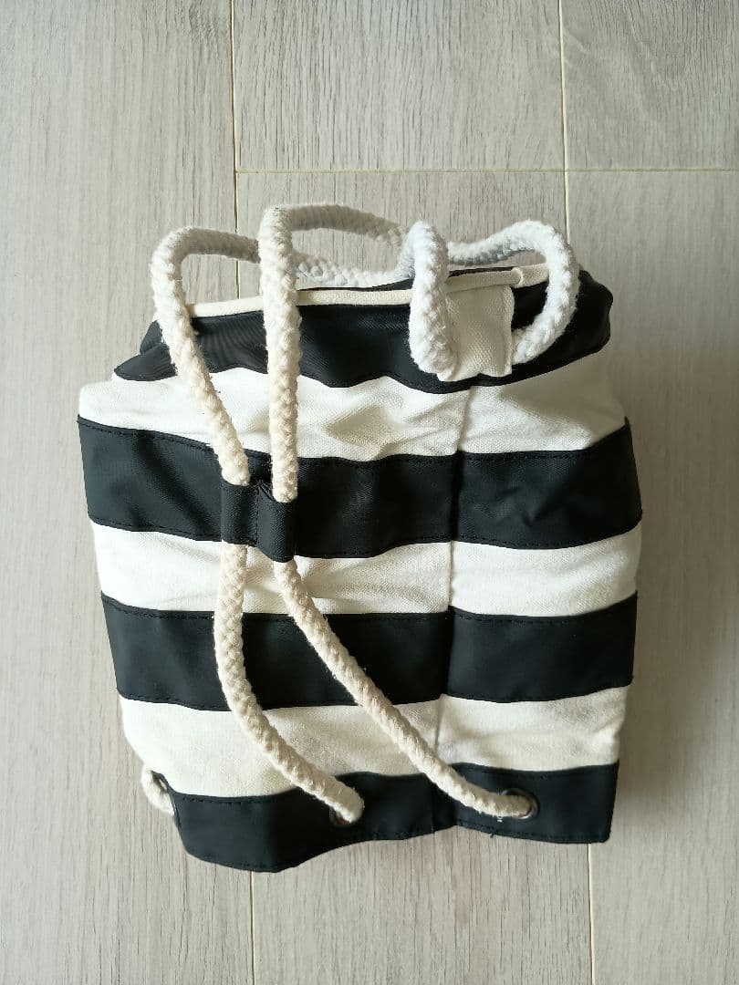 CHANEL ノベルティ プールバッグ　巾着