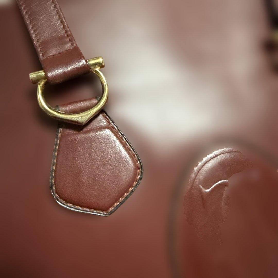 美品 カルティエ トートバッグ ボルドー A4可 ゴールド金具