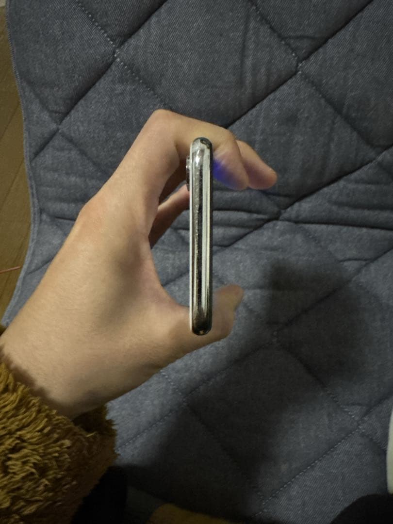iPhoneX 背面割れ有り