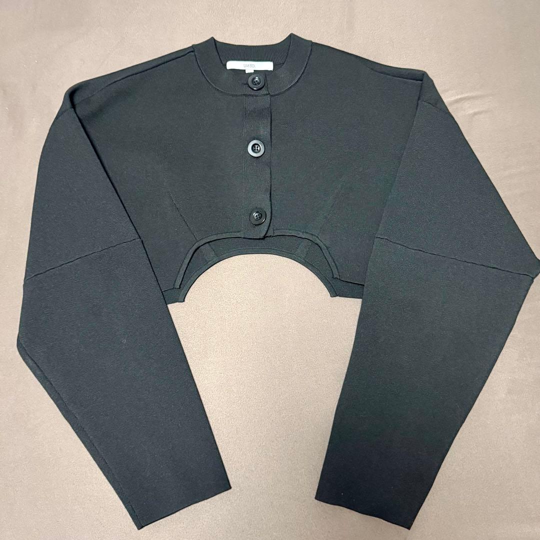 【美品】UN3D.イレギュラーヘムショートニットカーディガン　 サイズ36