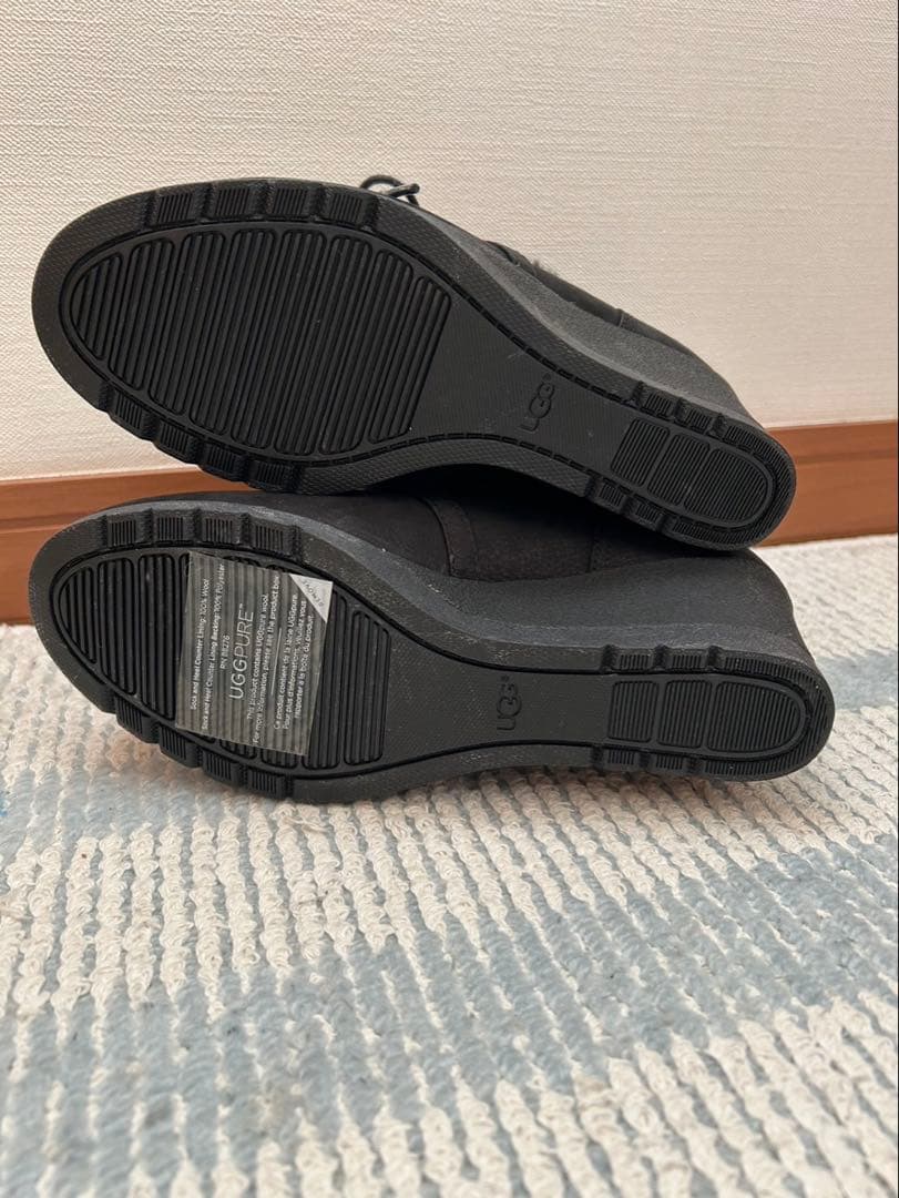 UGG アグ ムートンブーツ ショートブーツ レースアップ ブラック 23.5
