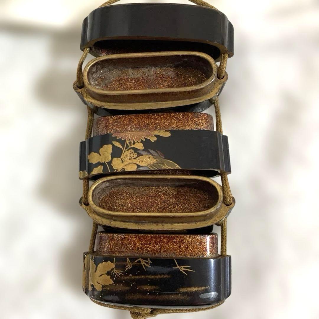 A-2 印籠　金蒔絵　装飾品　アンティーク　美術品　工芸品　漆芸　漆器　木箱付き