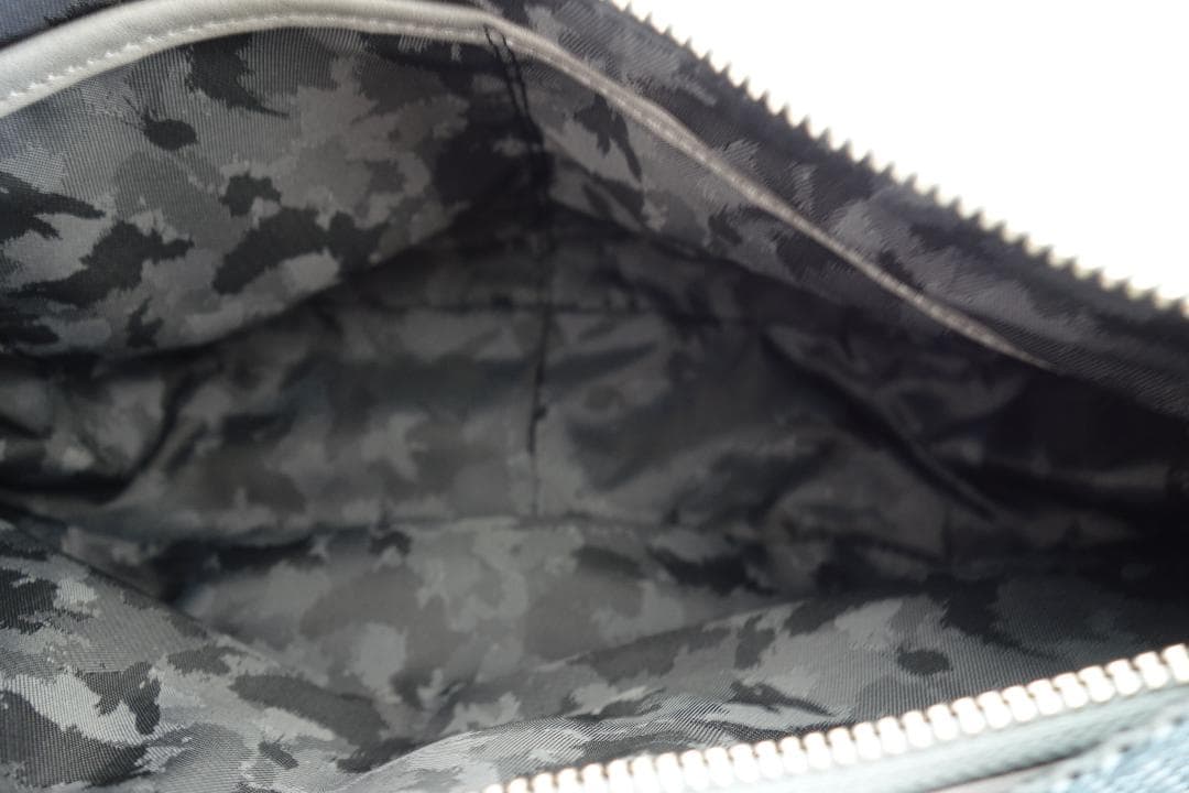 【美品】 aniary [アニアリ] ショルダーバッグ （ライトグレー）