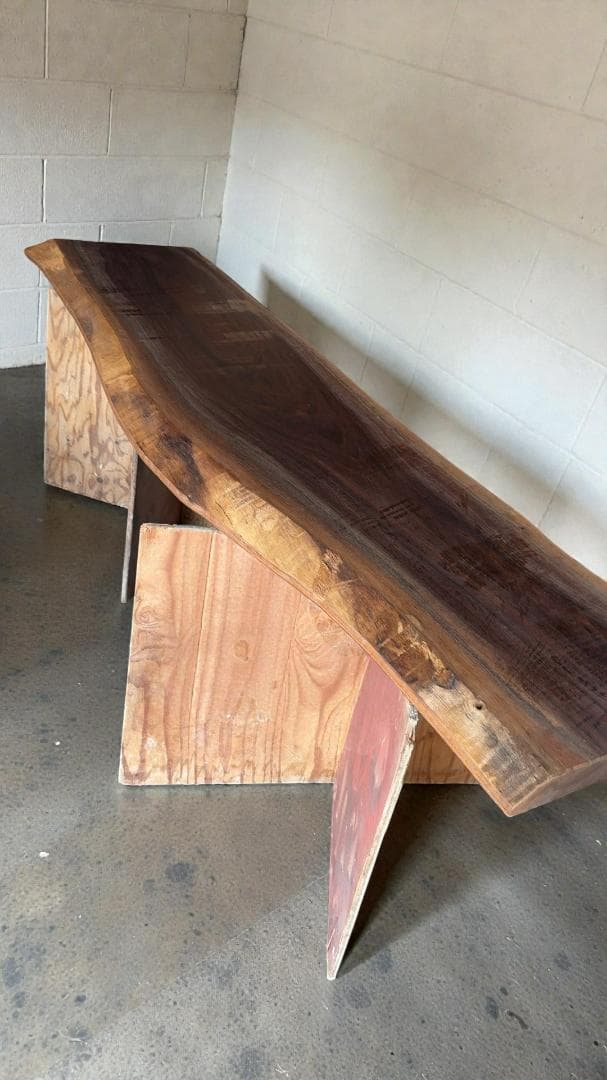 ウォールナット一枚板2200mm｜深みある色合いと力強い木目が美しい無垢天板