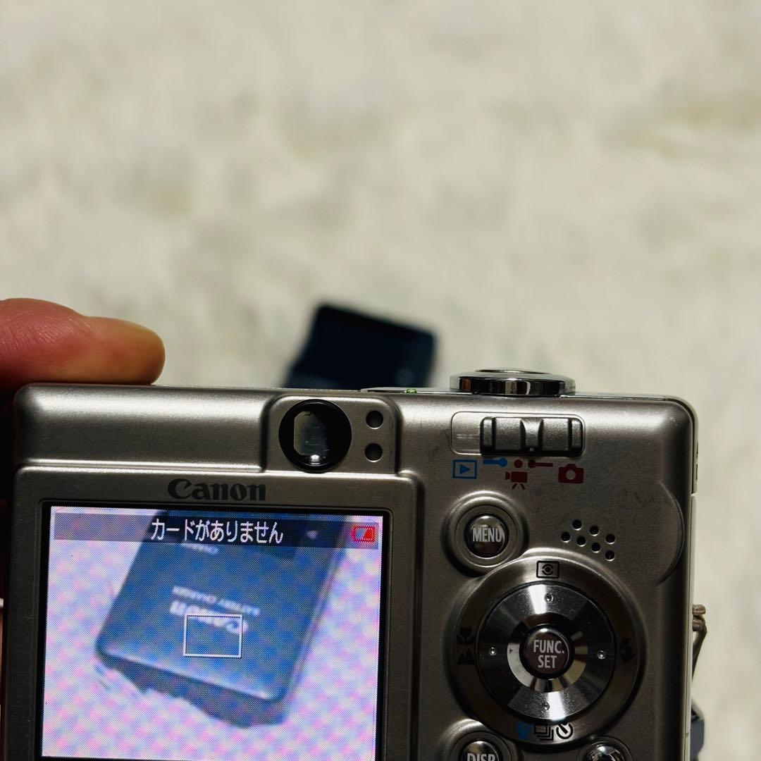 Canon IXY DIGITAL 50 本体と充電器