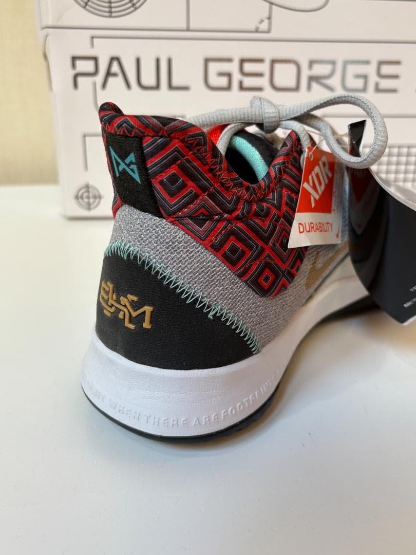 ☆NIKE☆ PG3 Paul e 3 バスケットボールシューズ