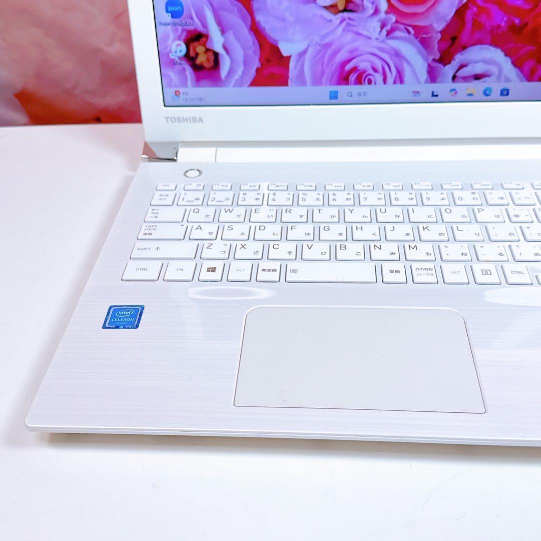 美品✨ 新品SSD✨ノートパソコン windows11✨カメラ✨オフィス 薄型