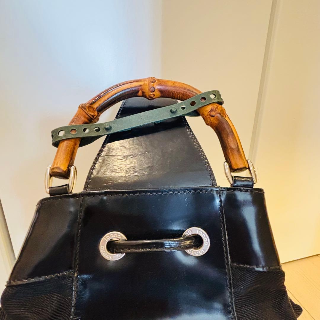 希少✰グッチ バンブー ワンショルダーバッグ 巾着 ナイロン レザー 黒 巾着型