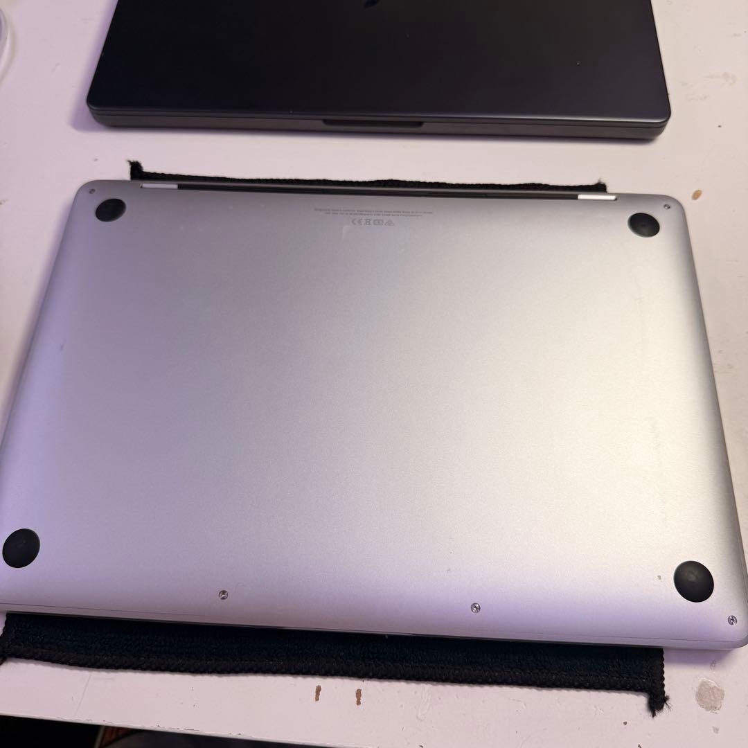MacBookPro 2020モデル 13インチ　16GB/512GB 極美品