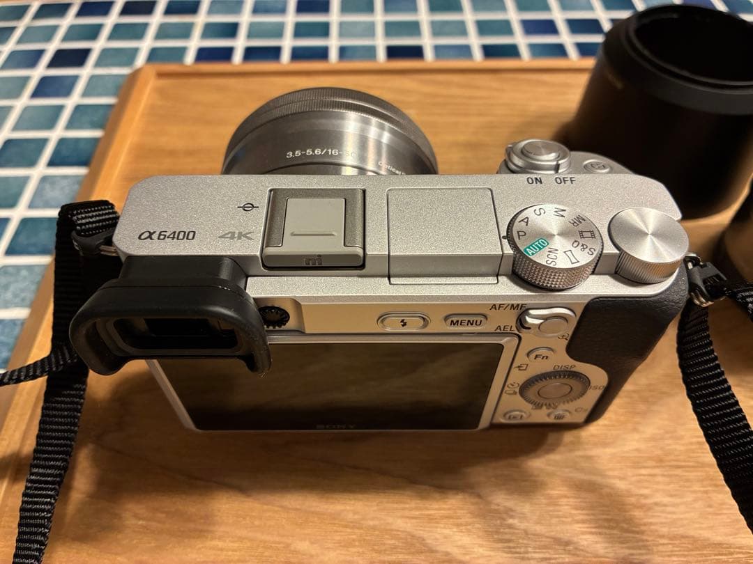 カ*オ様 SONY α6400 ダブルレンズキット