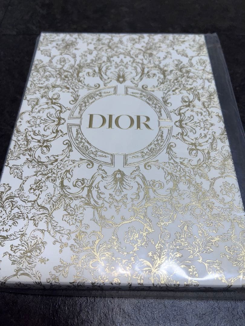 ディオール　化粧品　ノベルティ　ショップ袋　箱　カタログ　ショッパー　香水