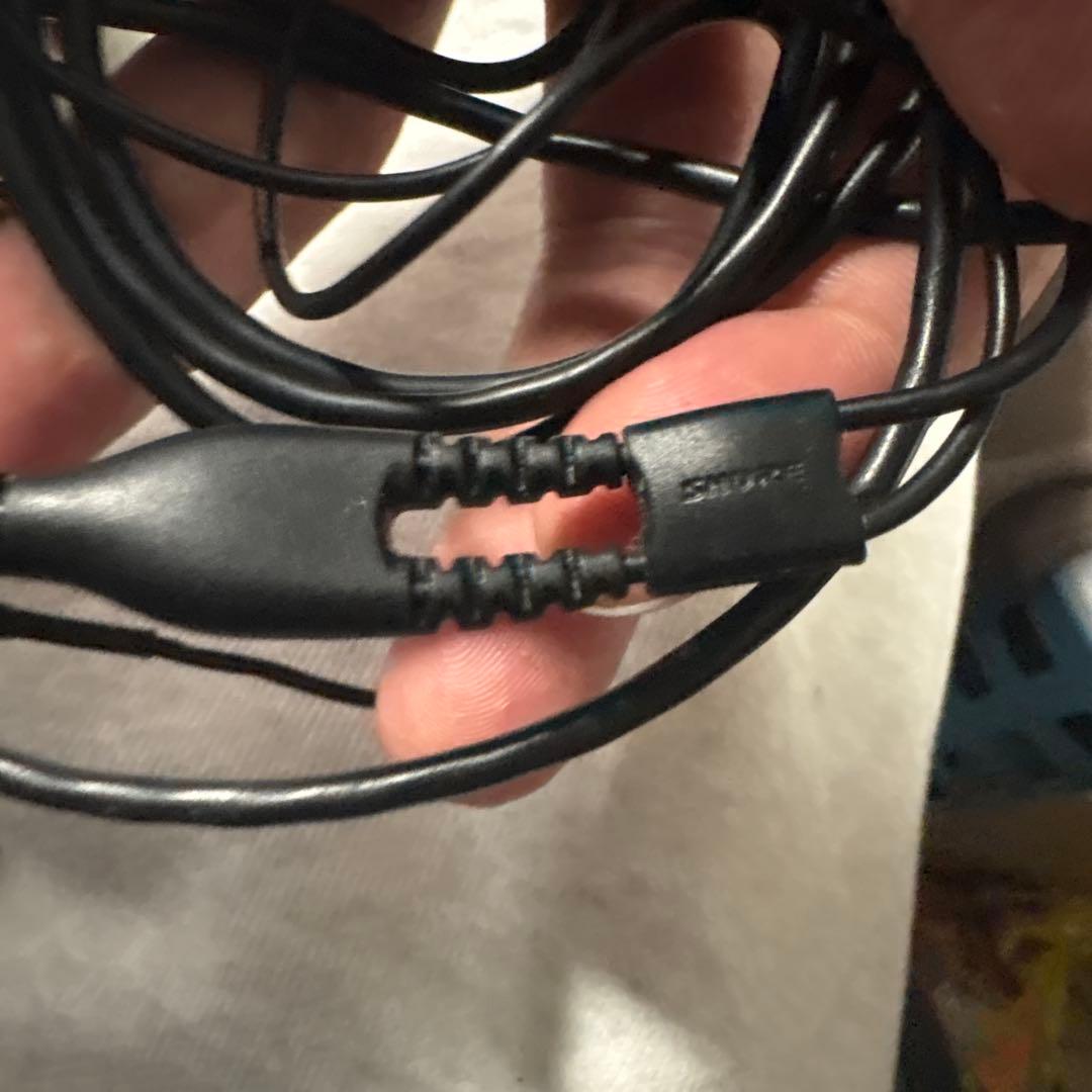 SHURE 有線イヤホン リケーブル可能 収納ケース付きタイプCケーブル付き