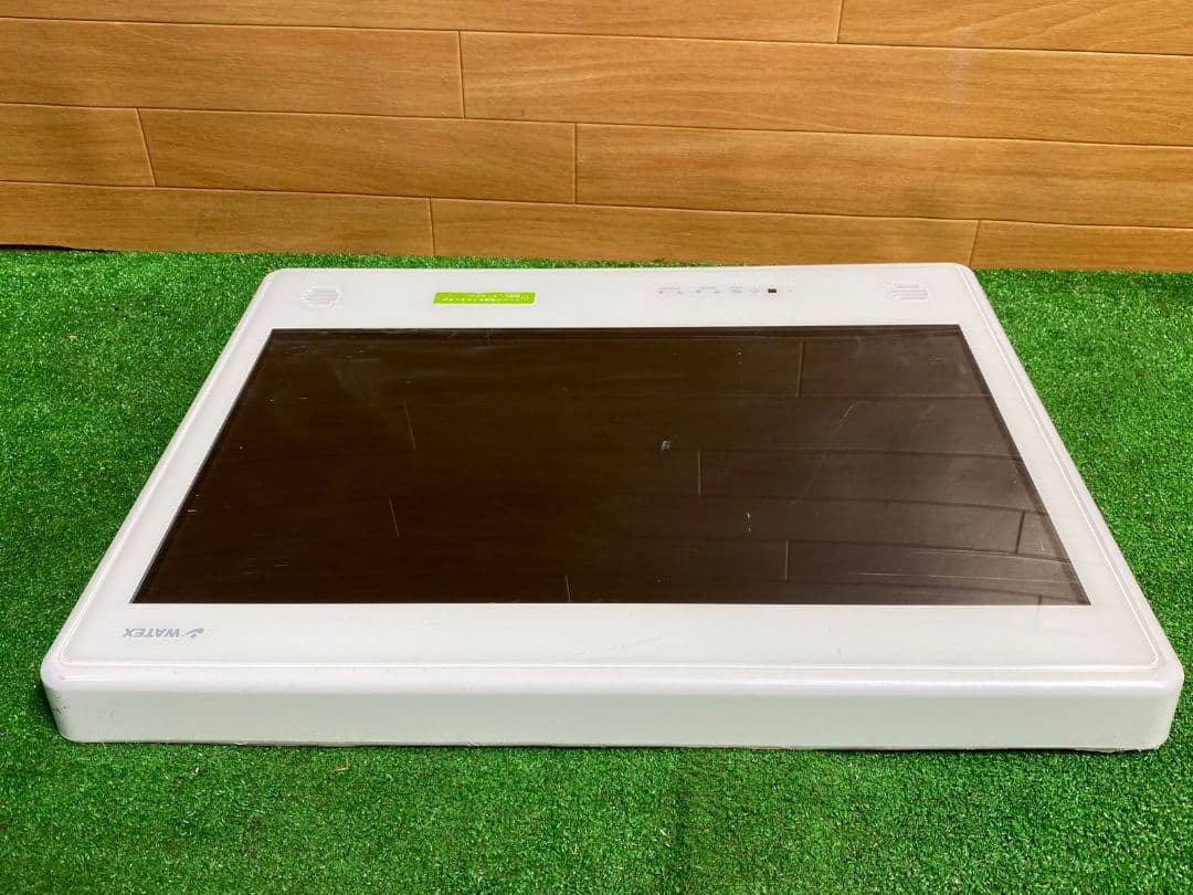 ホワイトwatex浴室テレビ　24インチ WMA-240BS