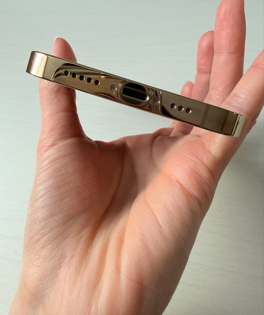 【極美品】iPhone 12 pro ゴールド 256GB 箱付き