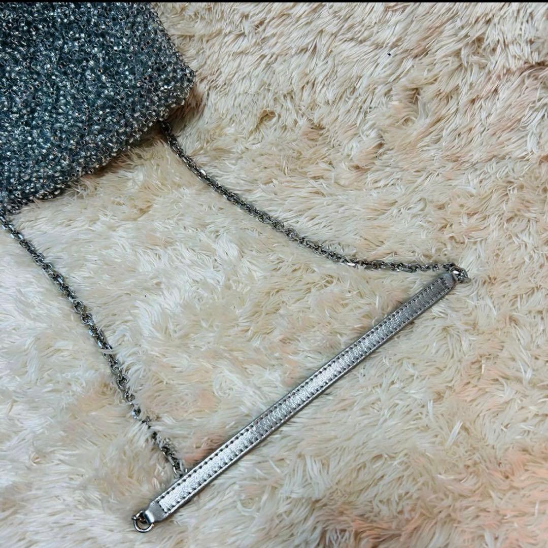 アンテプリマ　ショルダーバッグ　スタンダード　スクエア 縦長　シルバー