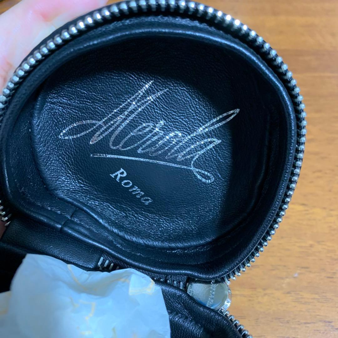 メローラ　　MEROLA　ネクタイケース　黒色