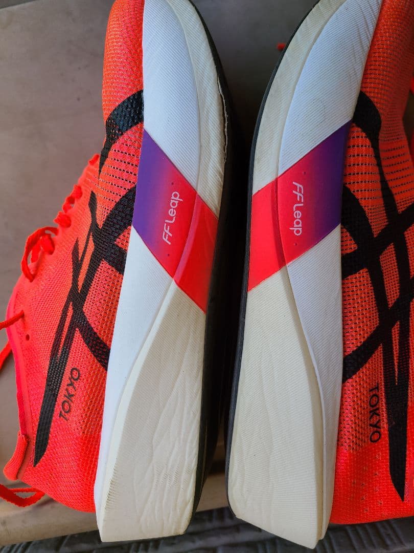 【26.0】ASICS メタスピードエッジTOKYO オレンジ