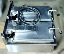 2023年11月製ニチワ電気自動餃子焼き機　2連NGM-5.6AC　3相200V