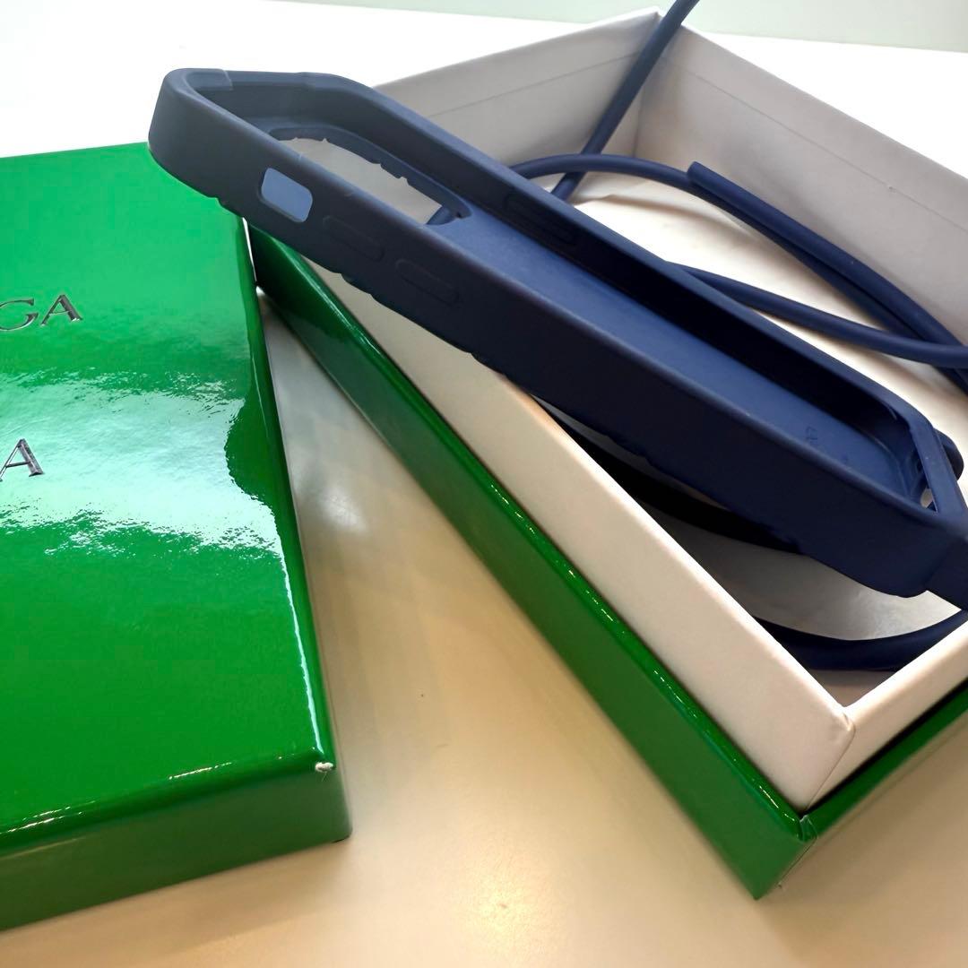 BOTTEGA VENETA iPhoneケース