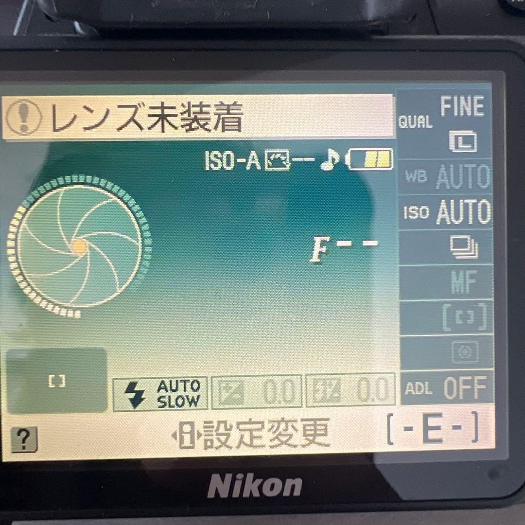 ア*ラ様 Nikon D3000 デジタル一眼レフカメラ ブラック　本体