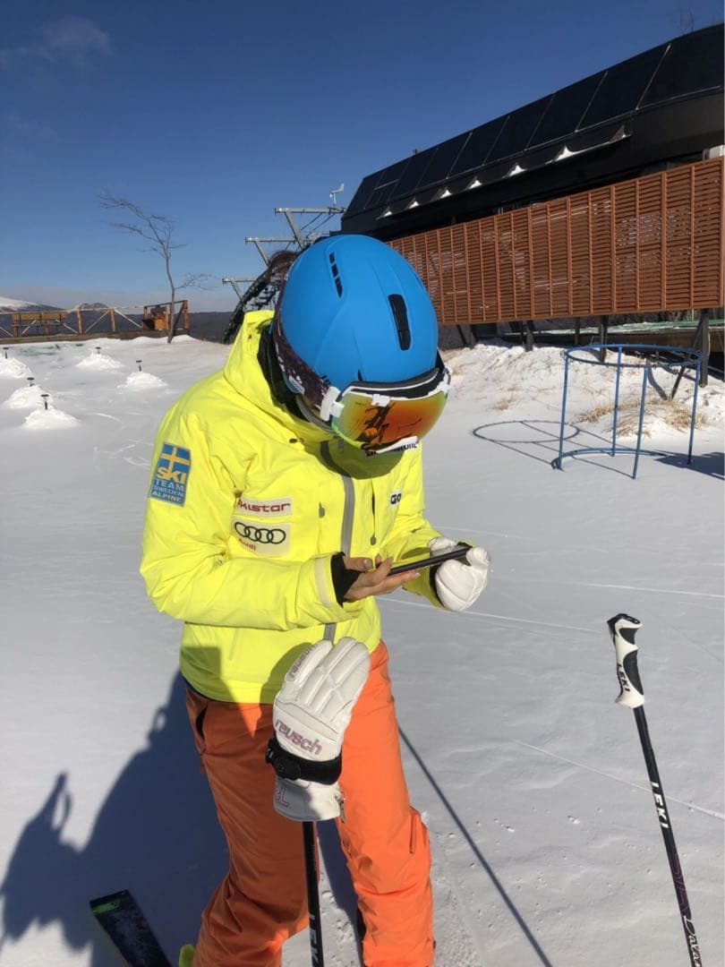 値下げ　GOLDWIN ゴールドウィンスキーウェア上下での出品