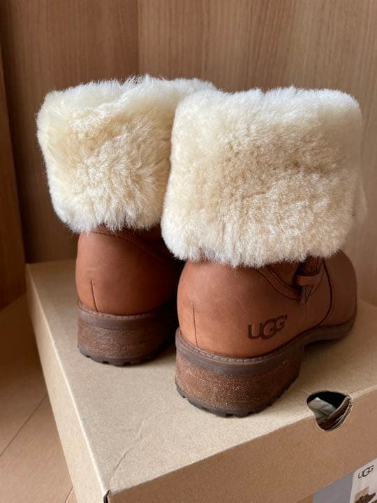 UGG アグ　ブーツ　24cm〜24.5cm