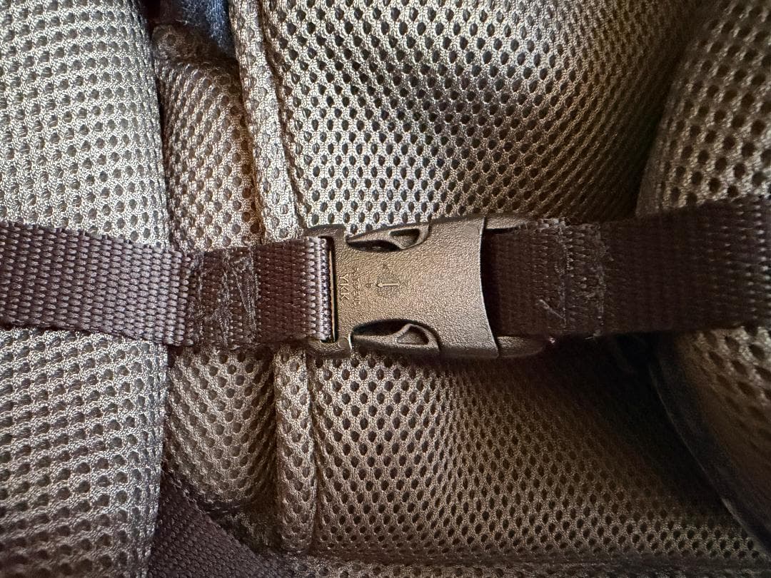 キューズベリー　抱っこ紐　NICO ニコ CUSE BERRY デニム