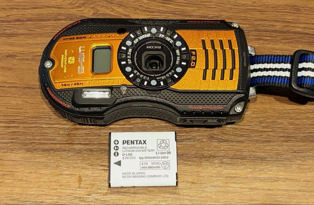 RICOH WG-5 リコーGPSカメラ　防水デジカメ