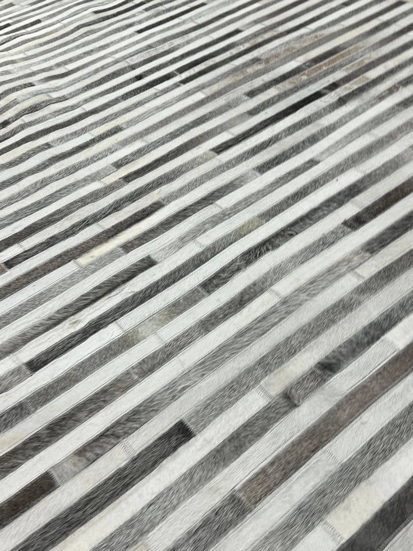 【東京都内23区配送無料】定価12万　カーペット　絨毯　ラグ　牛革　パッチワーク