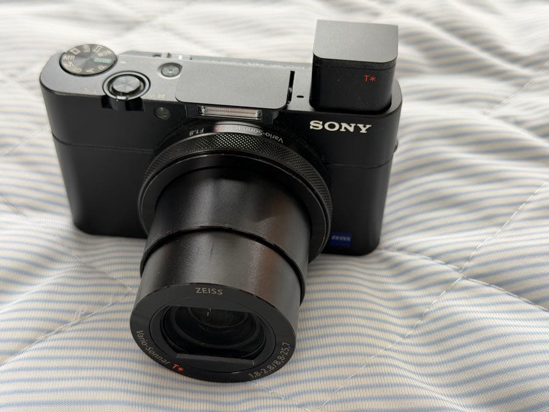 SONY ソニー Cyber-shot DSC-RX100M5（RX100V）