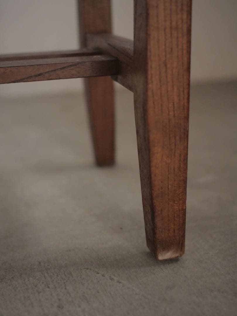 角スツール　張り替え済　スツール　椅子　古家具　古道具　アンティーク　昭和レトロ