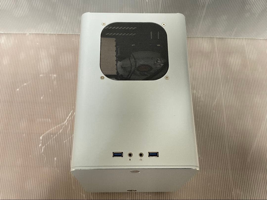 RAIJINTEK Mini-itx METIS PLUS(ホワイト)