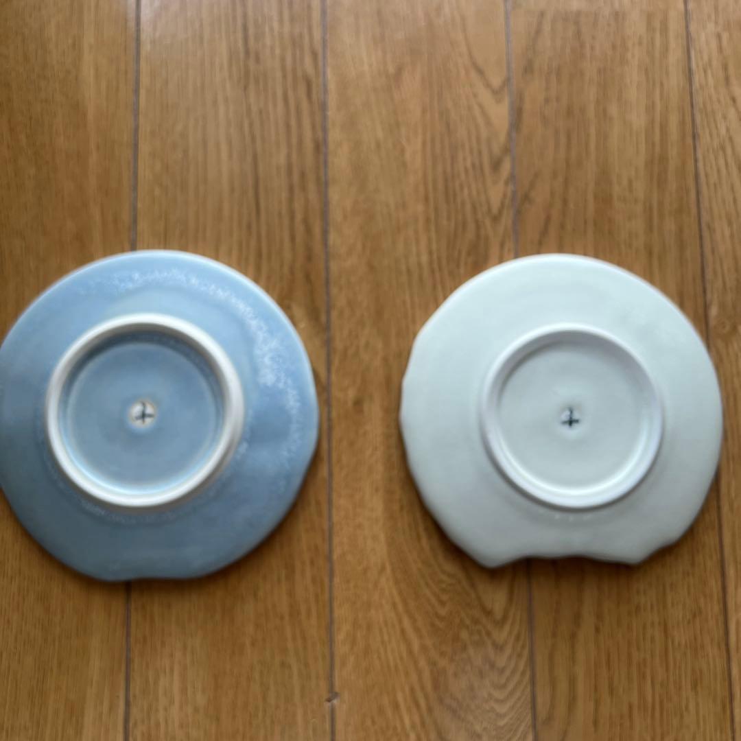 うつわやみたすさんの小皿２つ
