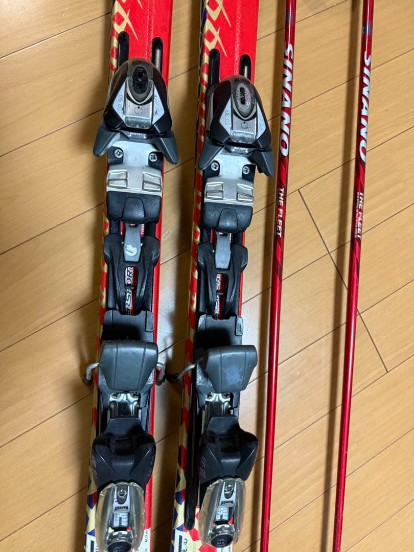 Völkl Supersportスキー板&ストック！　他の所にも掲載早い者勝ち