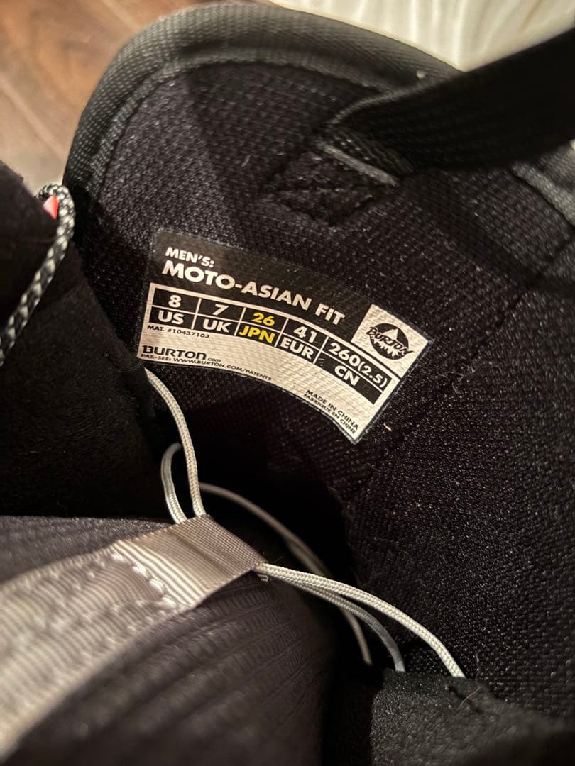 Burton スノーボードブーツ ブラック 収納袋付き