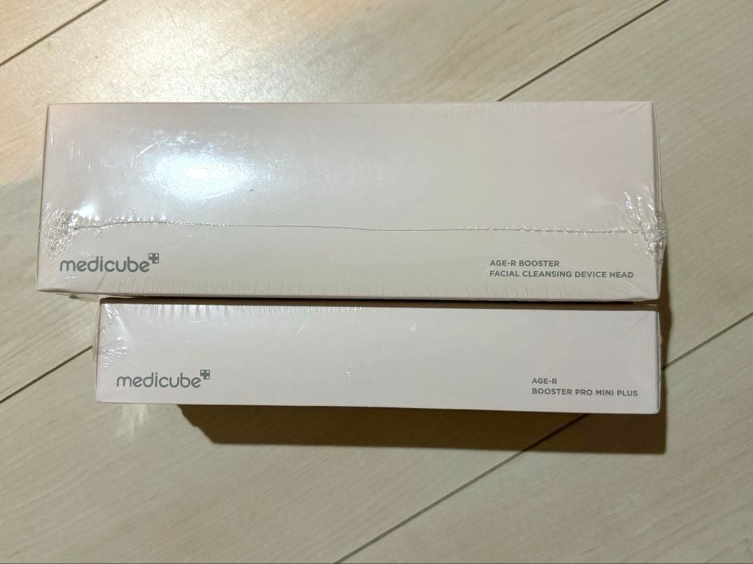 メディキューブ　美顔器セット