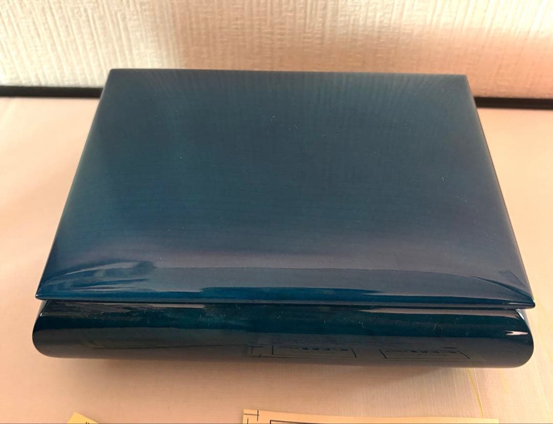 オルゴール　アイネクライネ　米津玄師　ブリザードフラワー　小物入れ