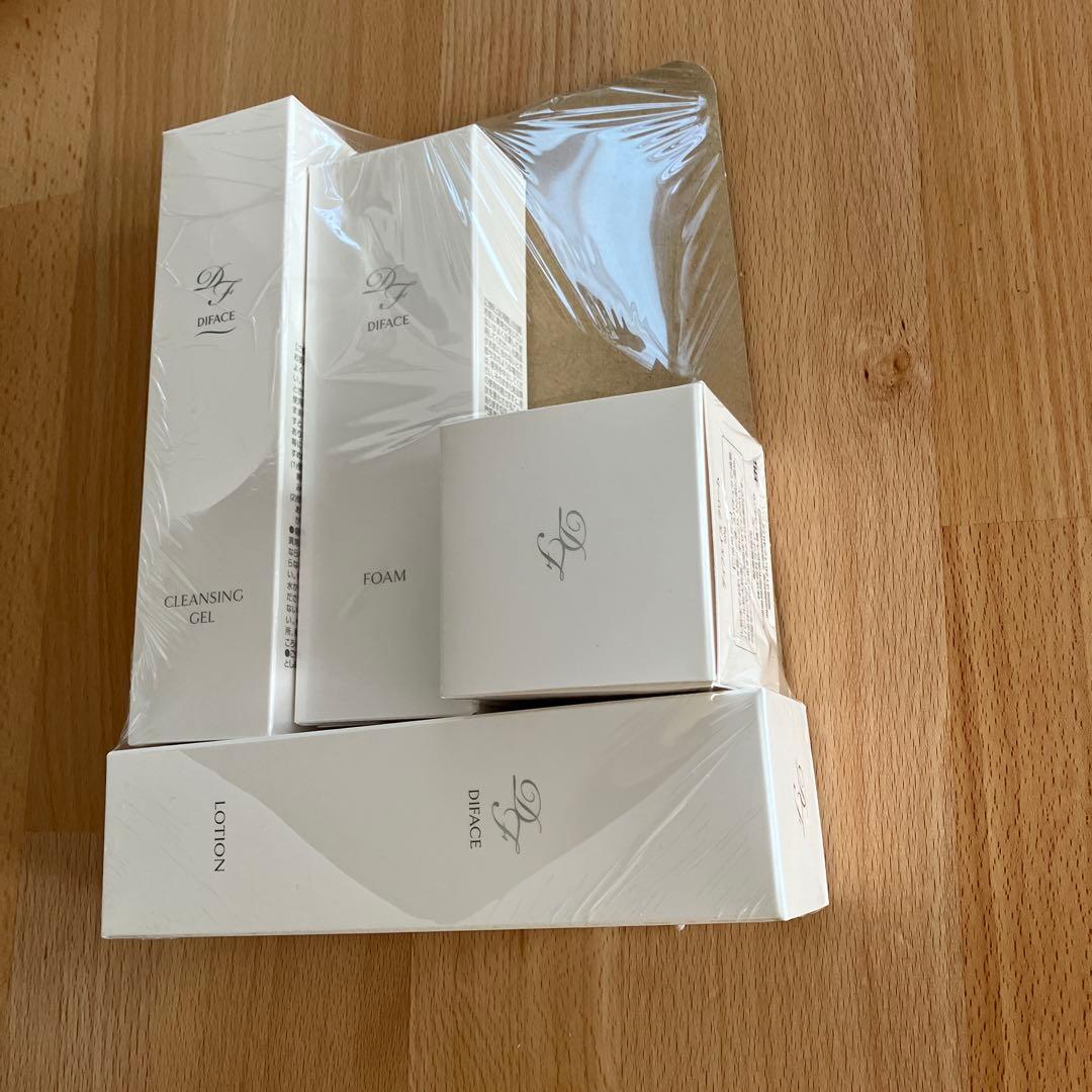 【週末セール】 アミントコスメ ディフェイス 10月