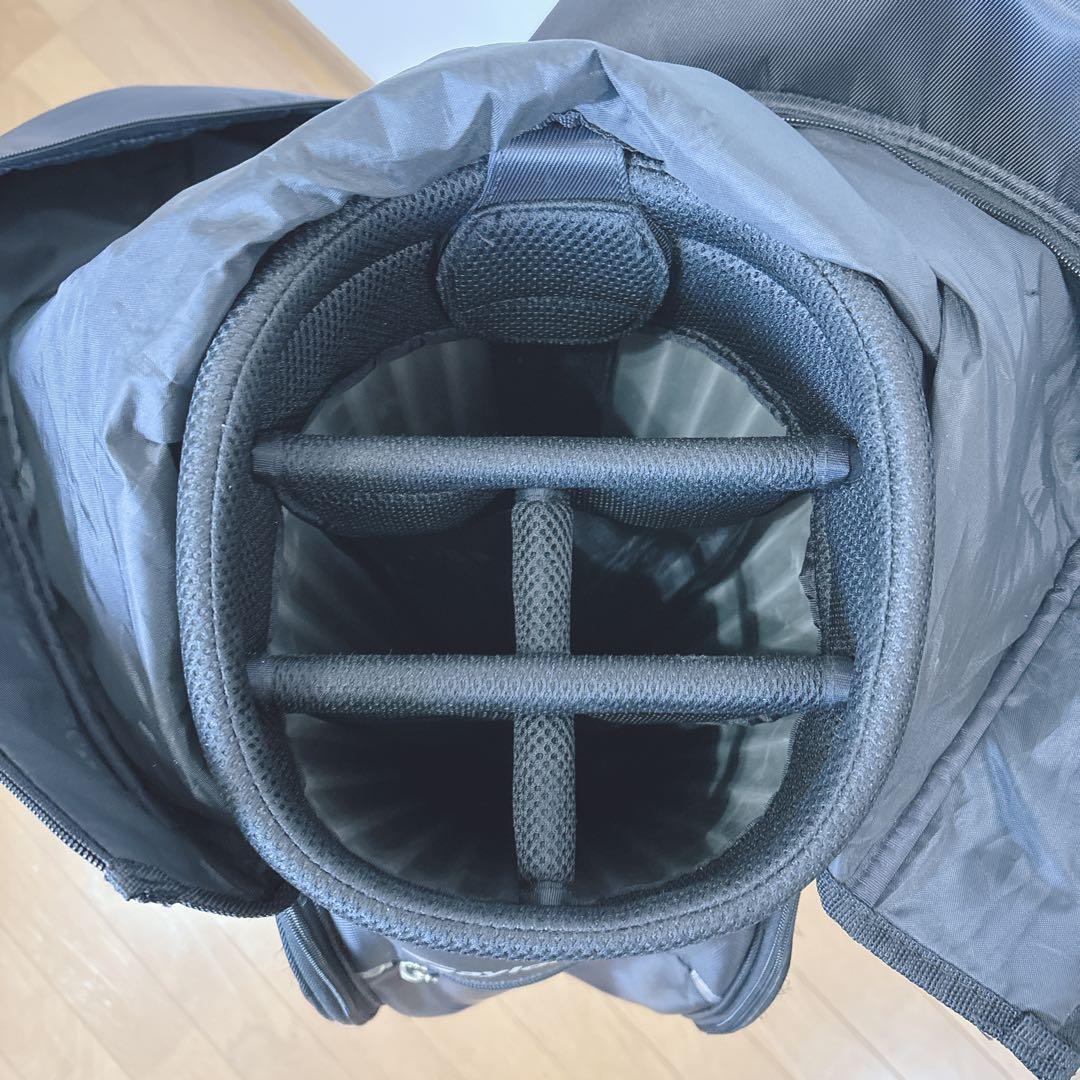 K411 TaylorMade トゥルーライトキャディバッグ ブラック