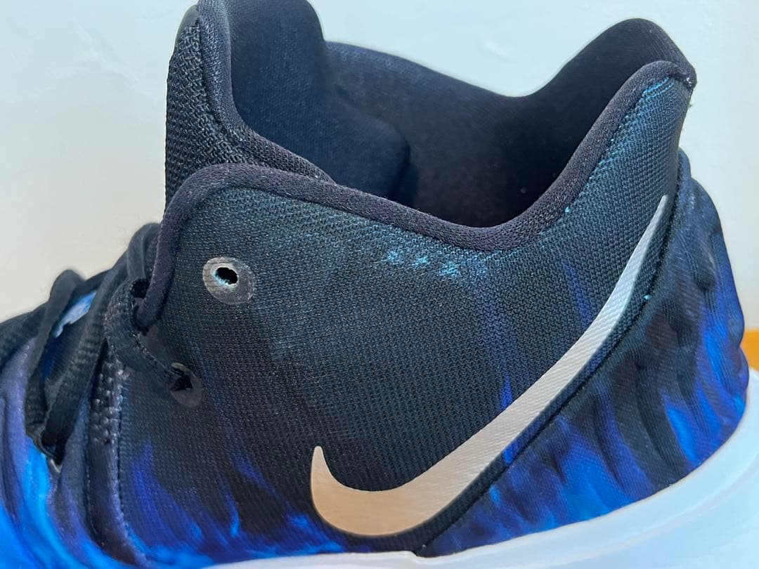 シューズ(男性用) NIKE KYRIE5 DUKE