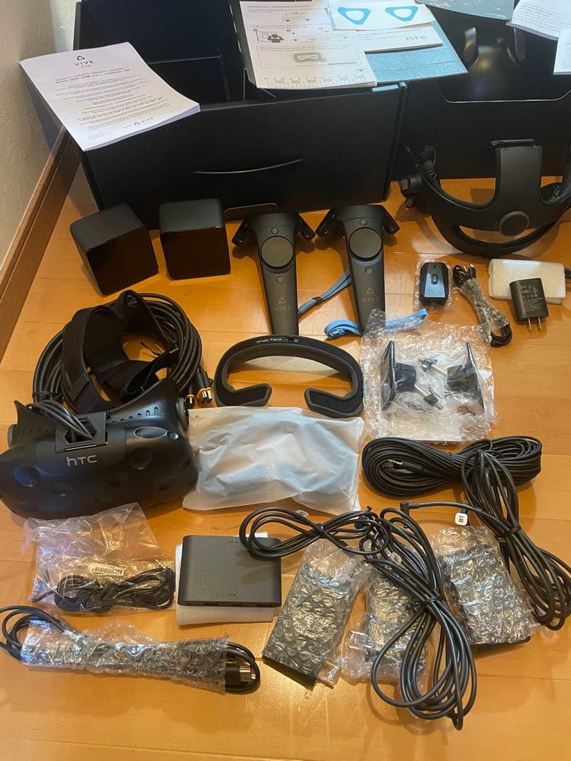HTC VIVE デラックス オーディオストラップ付き